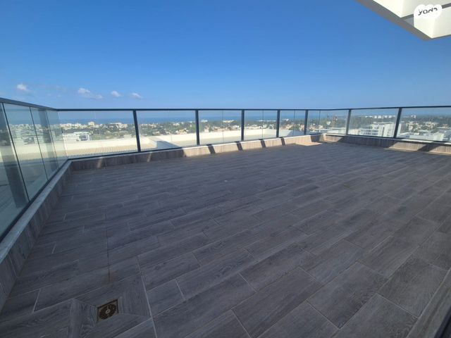 גג/ פנטהאוז