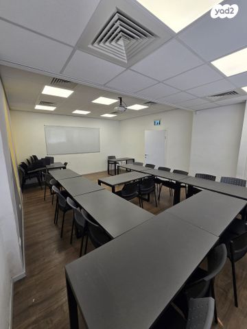 כללי, תל אביב יפו