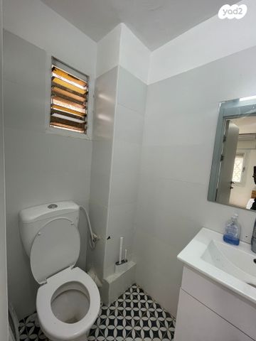 דירה, גיורא יוספטל 14, שכונה ד', באר שבע