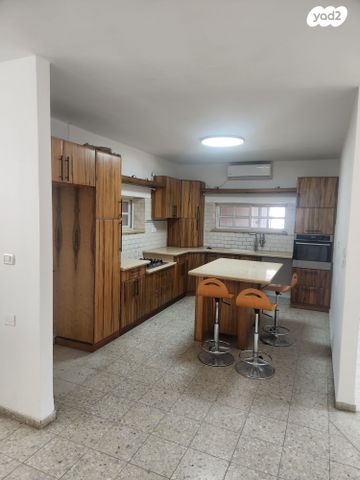 בית פרטי/ קוטג', שמשון, חדרה הצעירה, חדרה