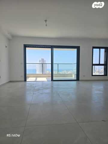 דירה, אמנון ליפקין שחק 3, נוף הטיילת, נתניה