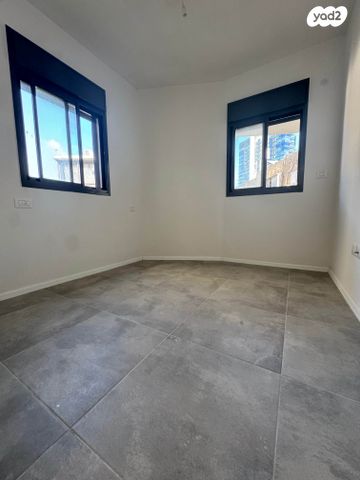 דירה, מירון, נווה שאנן, תל אביב יפו