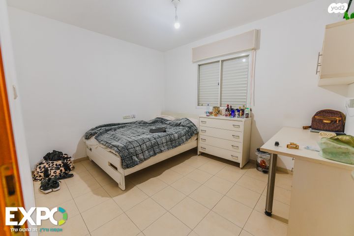 דירה, התבור 8, רובע ה', אריאל