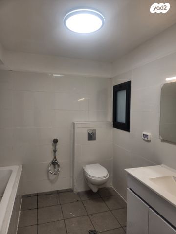 בית פרטי/ קוטג', שמשון, חדרה הצעירה, חדרה