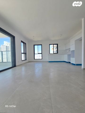 אמנון ליפקין שחק 3