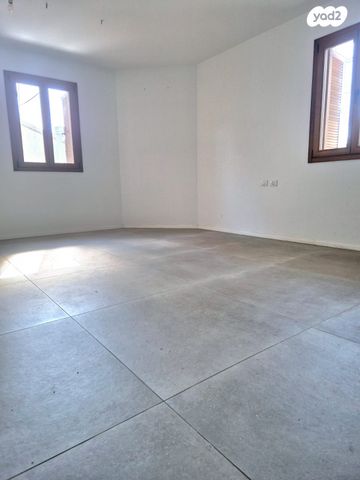 דירה, כרם התימנים, תל אביב יפו