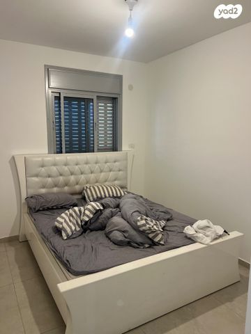 דירה, אריק איינשטיין, קרית רבין, חולון