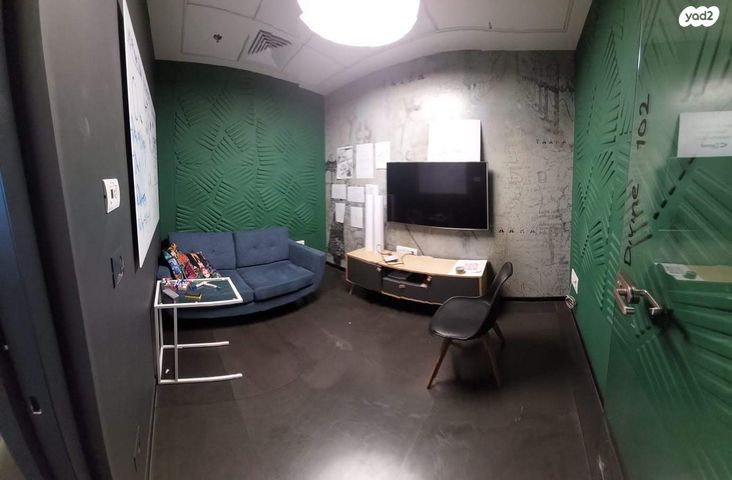 משרדים, יגאל אלון, נחלת יצחק, תל אביב יפו