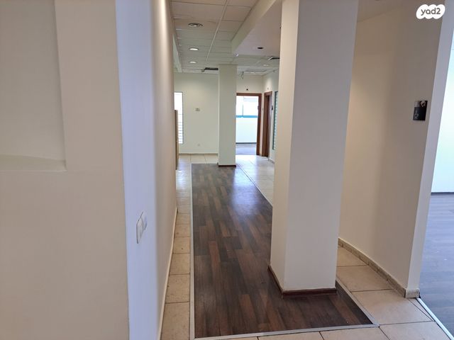 משרדים, אזור תעשיה יהלום, אור יהודה