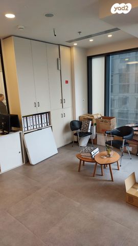 משרדים, מונטיפיורי, הרכבת, תל אביב יפו