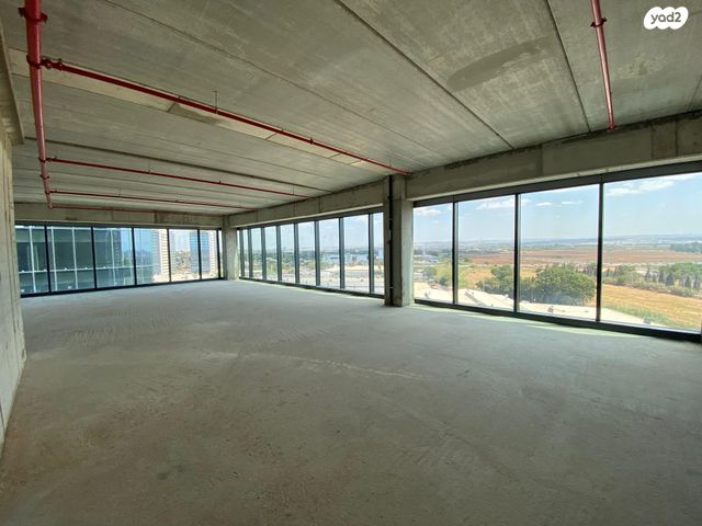 משרדים, החרש, אזור תעשיה נווה נאמן, הוד השרון