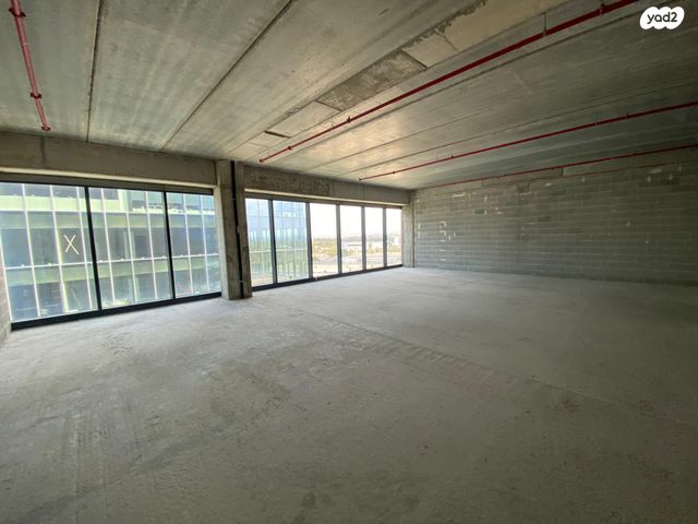 משרדים, החרש, אזור תעשיה נווה נאמן, הוד השרון