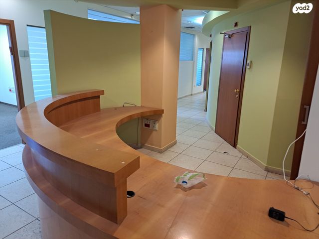 משרדים, אזור תעשיה יהלום, אור יהודה