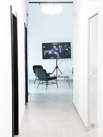 משרדים, פרדס חנה כרכור