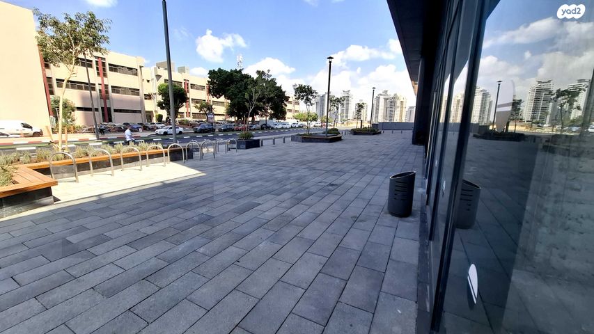 חנויות/ שטח מסחרי, בזל 10, פארקטק פתח תקווה / אזור תעשייה קרית אריה, פתח תקווה