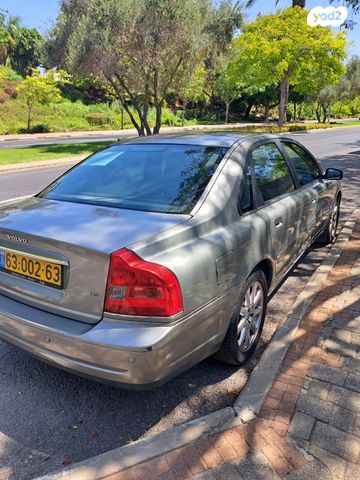 וולוו S80