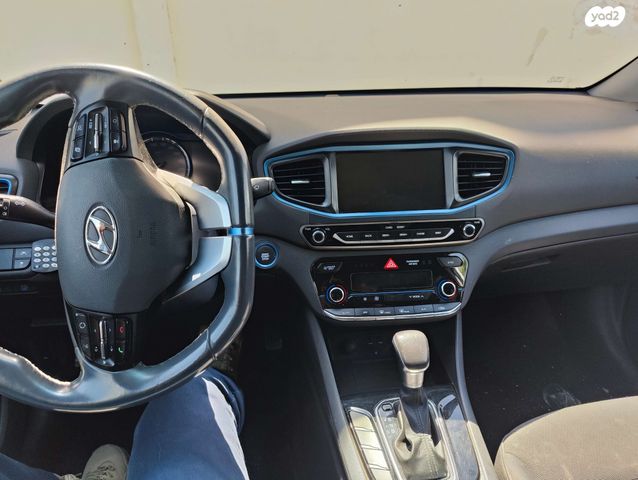 מודעת רכב יונדאי איוניק