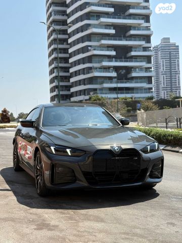 מודעת רכב ב מ וו i4