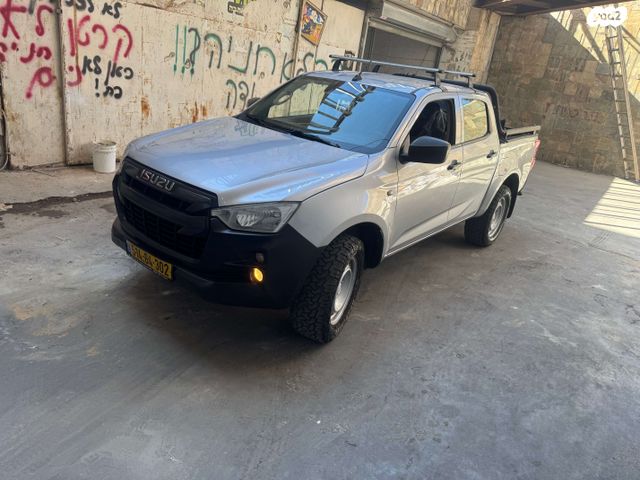 מודעת רכב איסוזו די-מקס
