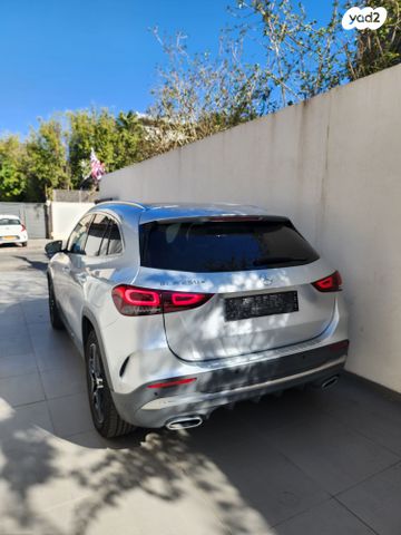 מרצדס-בנץ GLA