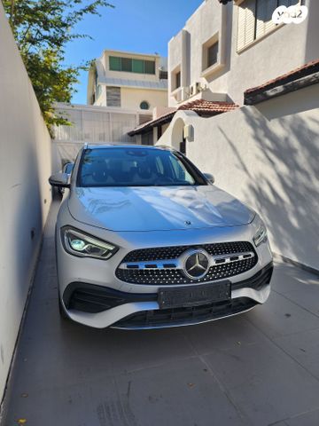 מודעת רכב מרצדס-בנץ GLA