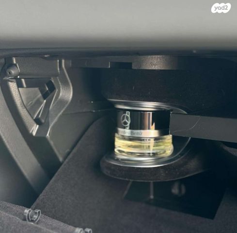 מרצדס-בנץ EQC