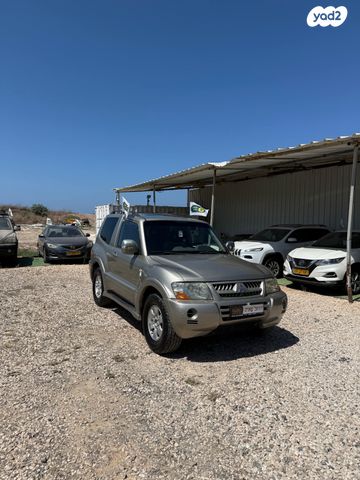 מיצובישי פג'רו