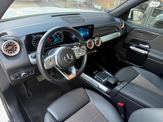 מרצדס-בנץ EQB