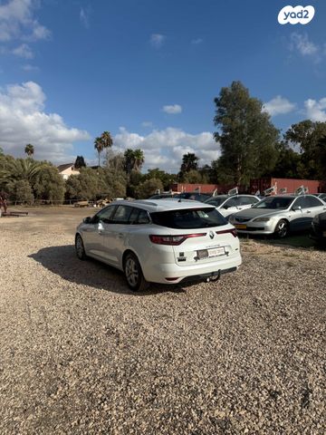רנו מגאן