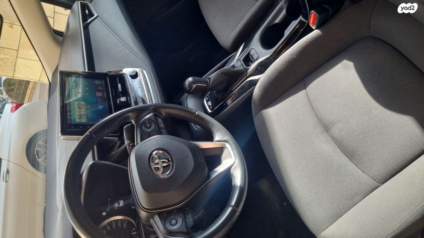 טויוטה קורולה