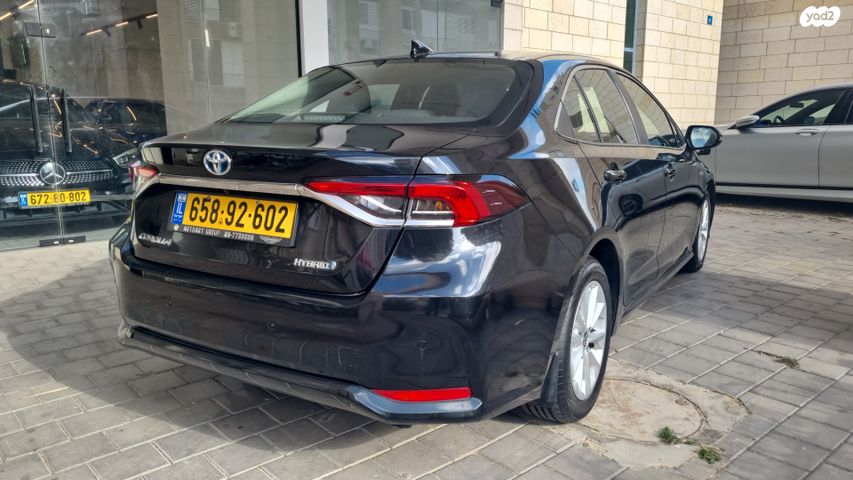 מודעת רכב טויוטה קורולה 2