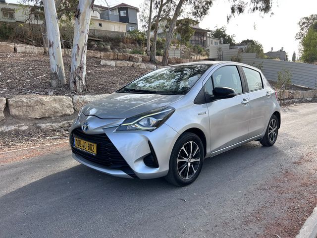 מודעת רכב טויוטה יאריס