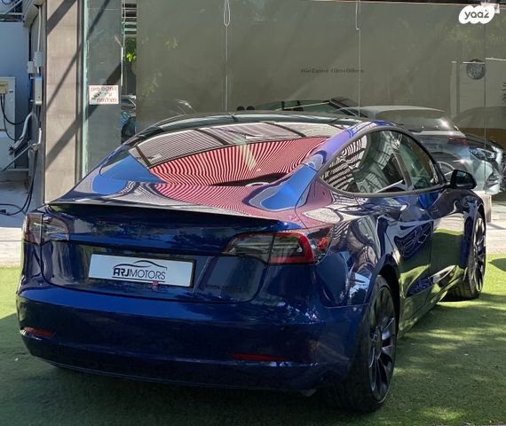 טסלה מודל 3