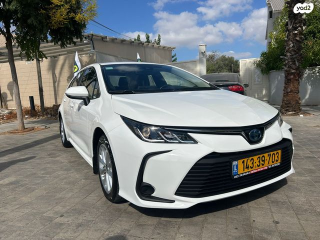 טויוטה קורולה