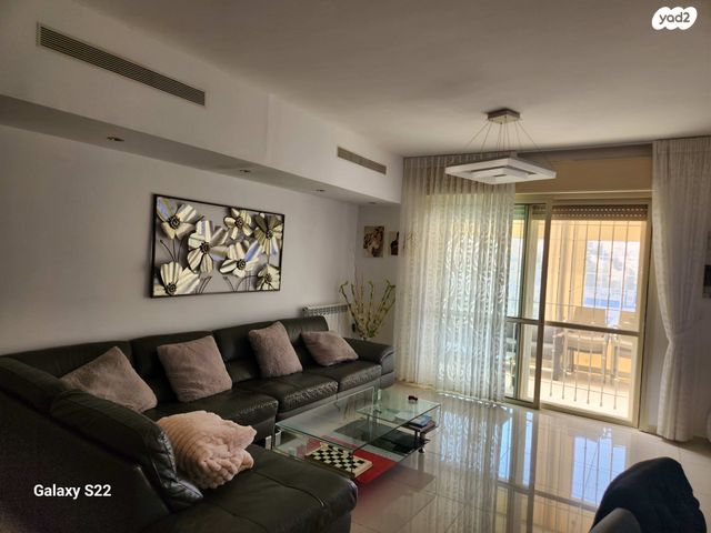 בית פרטי/ קוטג', הרב בנימין צביאלי 17, פסגת זאב, ירושלים