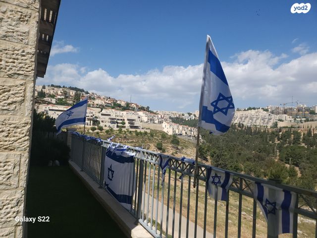 בית פרטי/ קוטג', הרב בנימין צביאלי 17, פסגת זאב, ירושלים