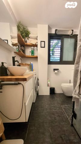 דירת גן, תל חי 60, נגבה, רמת גן