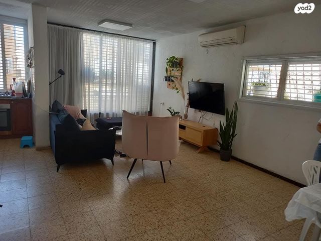 דירה, צבי ש"ץ 16, גרין ועם, חולון