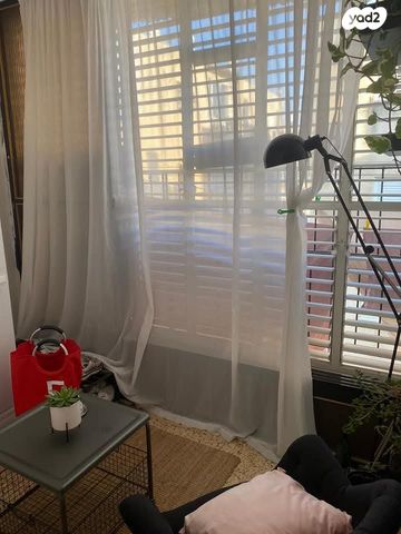 דירה, צבי ש"ץ 16, גרין ועם, חולון