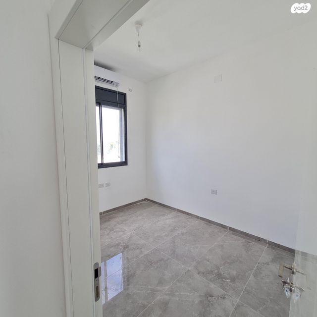 בית פרטי/ קוטג', גפן 2, יערה, יערה