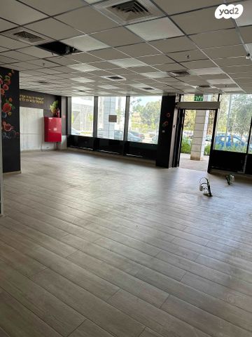 חנויות/ שטח מסחרי, גיא 1, צריפין החדשה, באר יעקב