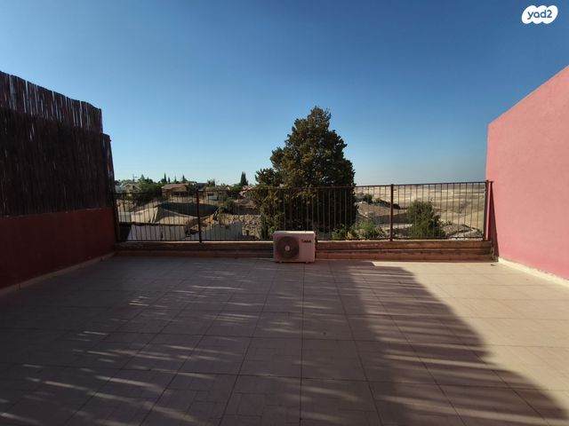 בית פרטי/ קוטג', לשם, רותם, ערד