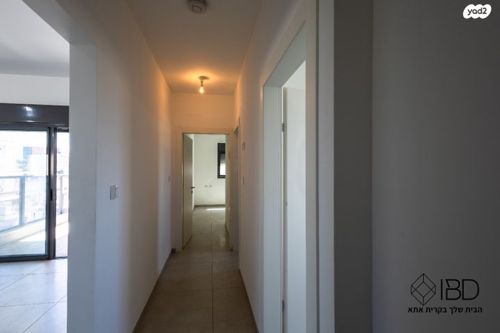 דירה, קרית אתא