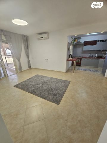 דירה, הרב טנא 12, נווה זאב, נאות אילן, באר שבע