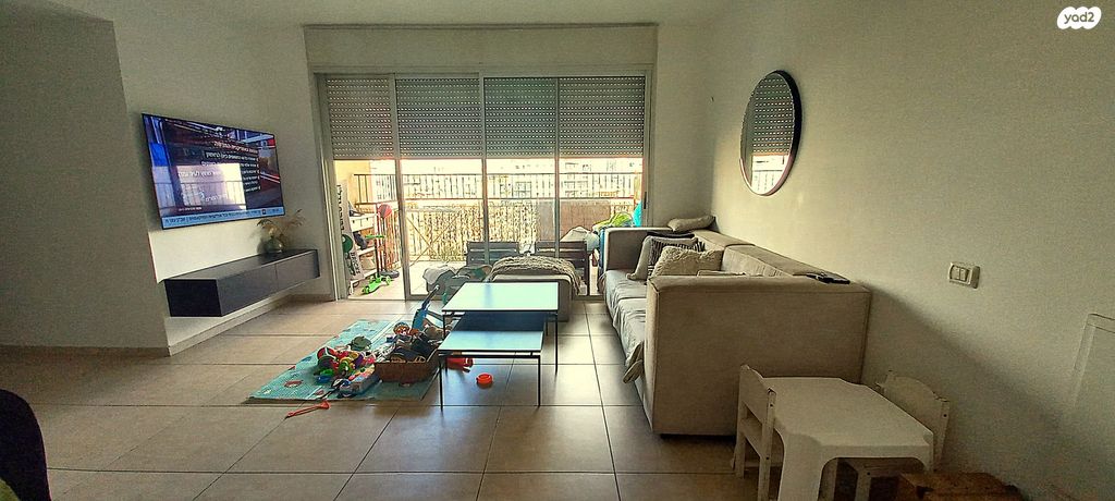 אריה בן אליעזר 