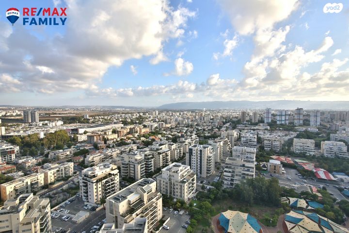 דירה, עפרה חזה 12, משכנות האומנים, קרית מוצקין