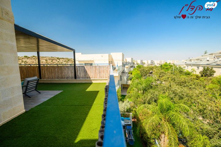 דופלקס, רחל אמנו, מוריה, מודיעין מכבים רעות