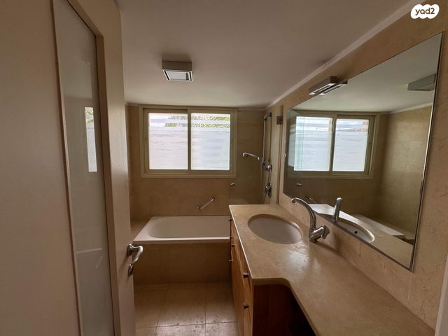 בית פרטי/ קוטג', אלון, רמת השרון