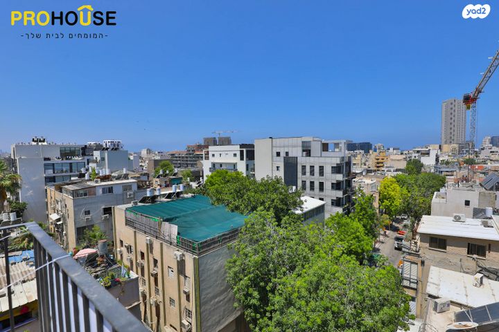 גג/ פנטהאוז, הרב יצחק ידידיה פרנקל, תל אביב יפו