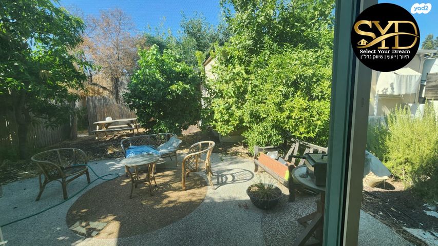 דו משפחתי, שלמה מילר, פתח תקווה